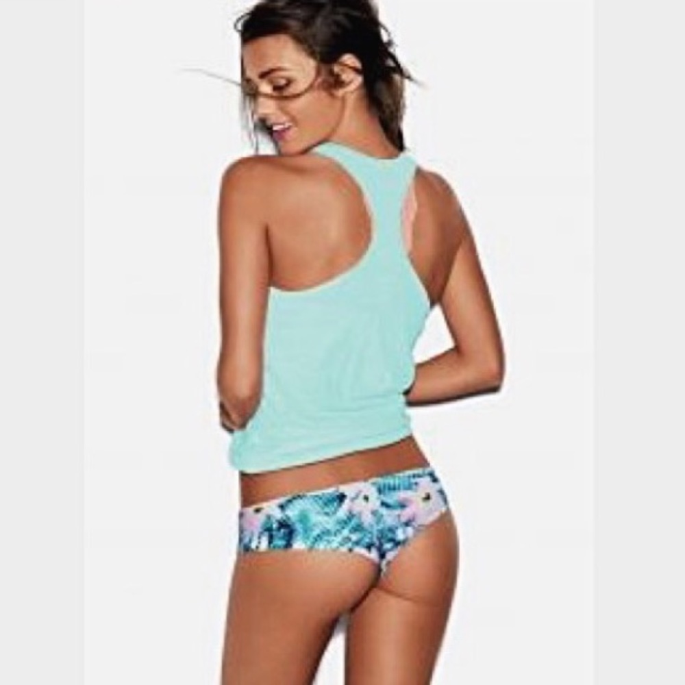 PRICE DROP | VS PINK Racerback Tank